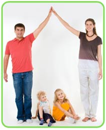 picture of happy insured protected family for motts mortgage insurance page
